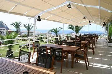 Hotel La Maison Conca Azzurra 3*