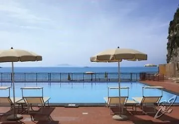 La Maison Conca Azzurra 3*